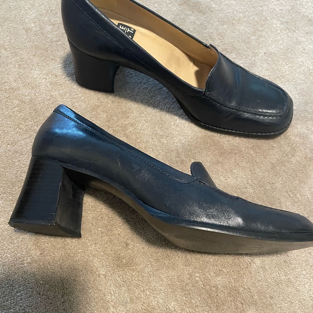Nine West dark navy heels.